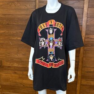 Black Graphic Short Sleeve Tee